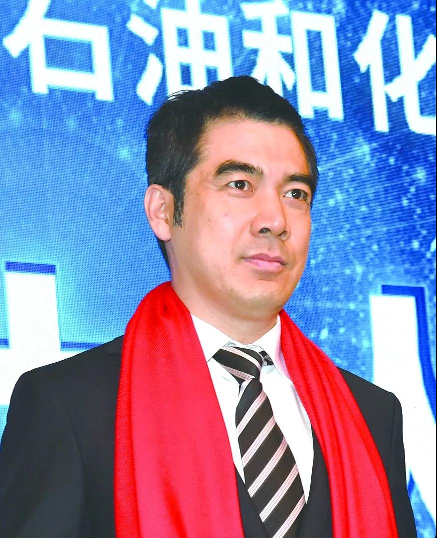 杨挺.jpg