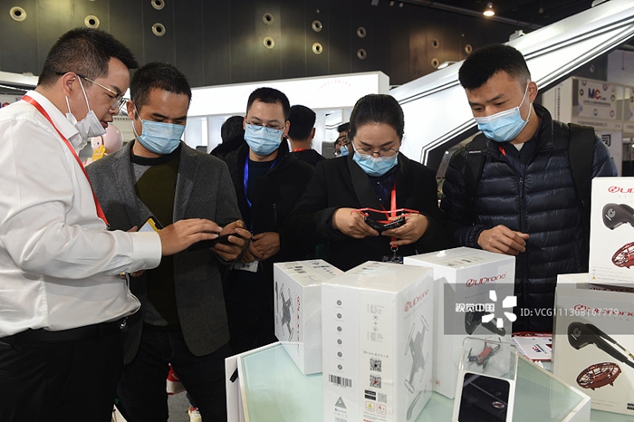 国际智能装备博览会在义乌举行