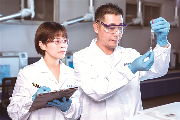 1661219800901075186.jpg 1177085_hj_1660878114683_s.jpg