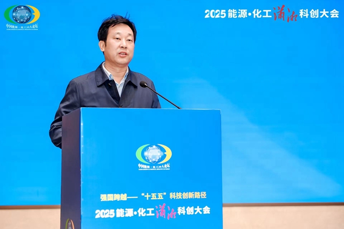 1761565554076098109.jpg 李挚.jpg