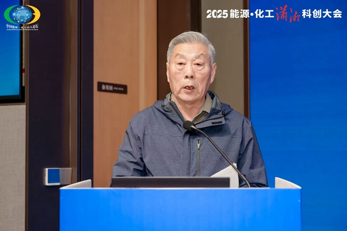 1761565958743069758.jpg 侯盛皇.jpg