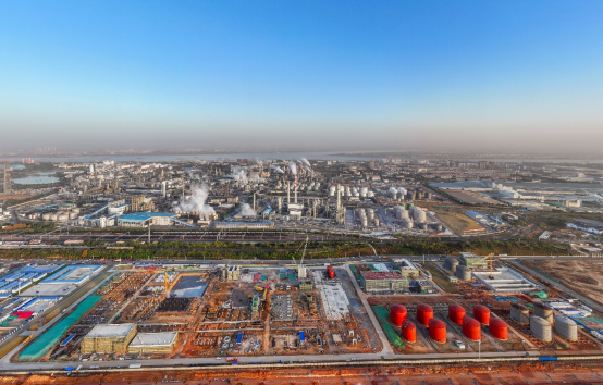 1765848744799002573.png 九江石化重点项目首套装置建成投产147.png