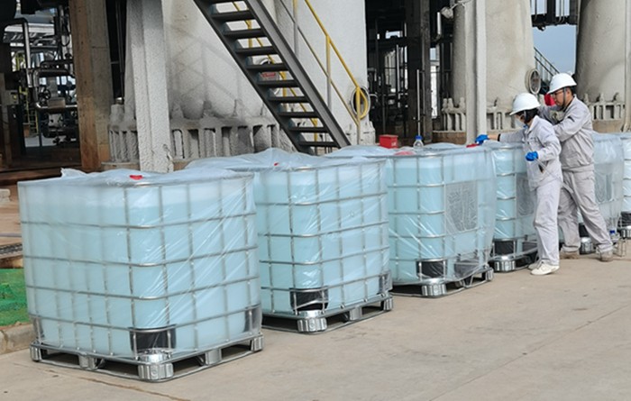 1766021697953051199.jpg 产出的绿色甲醇产品.jpg