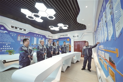 ImageFetcher (8).jpg